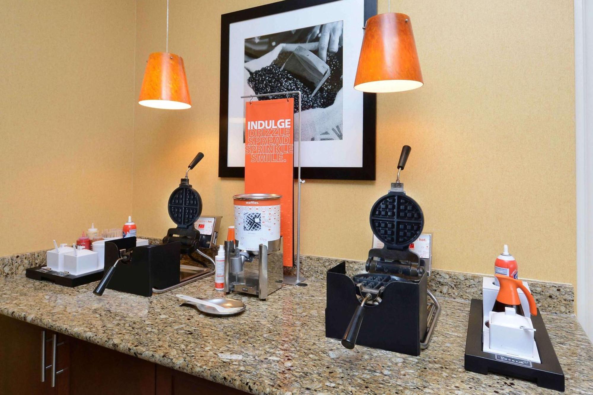 Hampton Inn Fayetteville Fort Bragg Zewnętrze zdjęcie