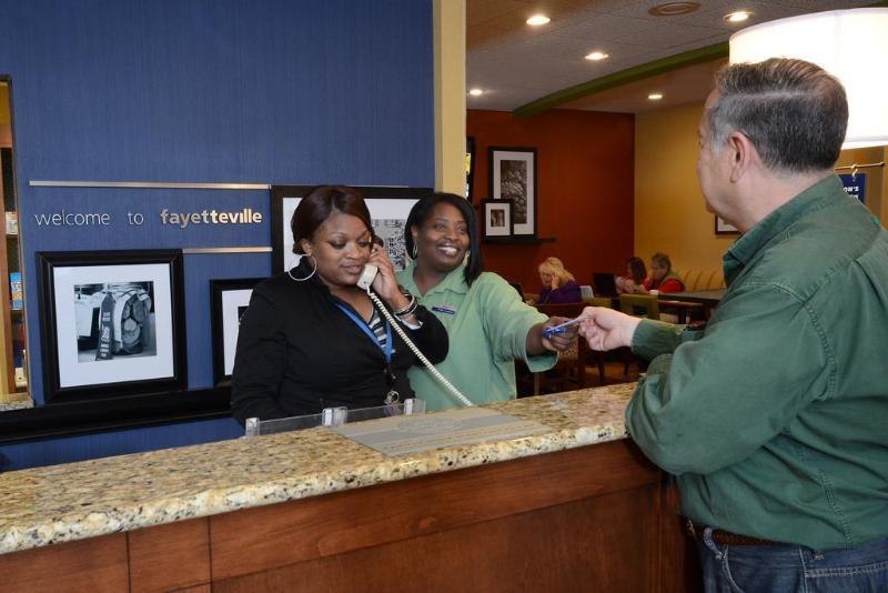 Hampton Inn Fayetteville Fort Bragg Zewnętrze zdjęcie