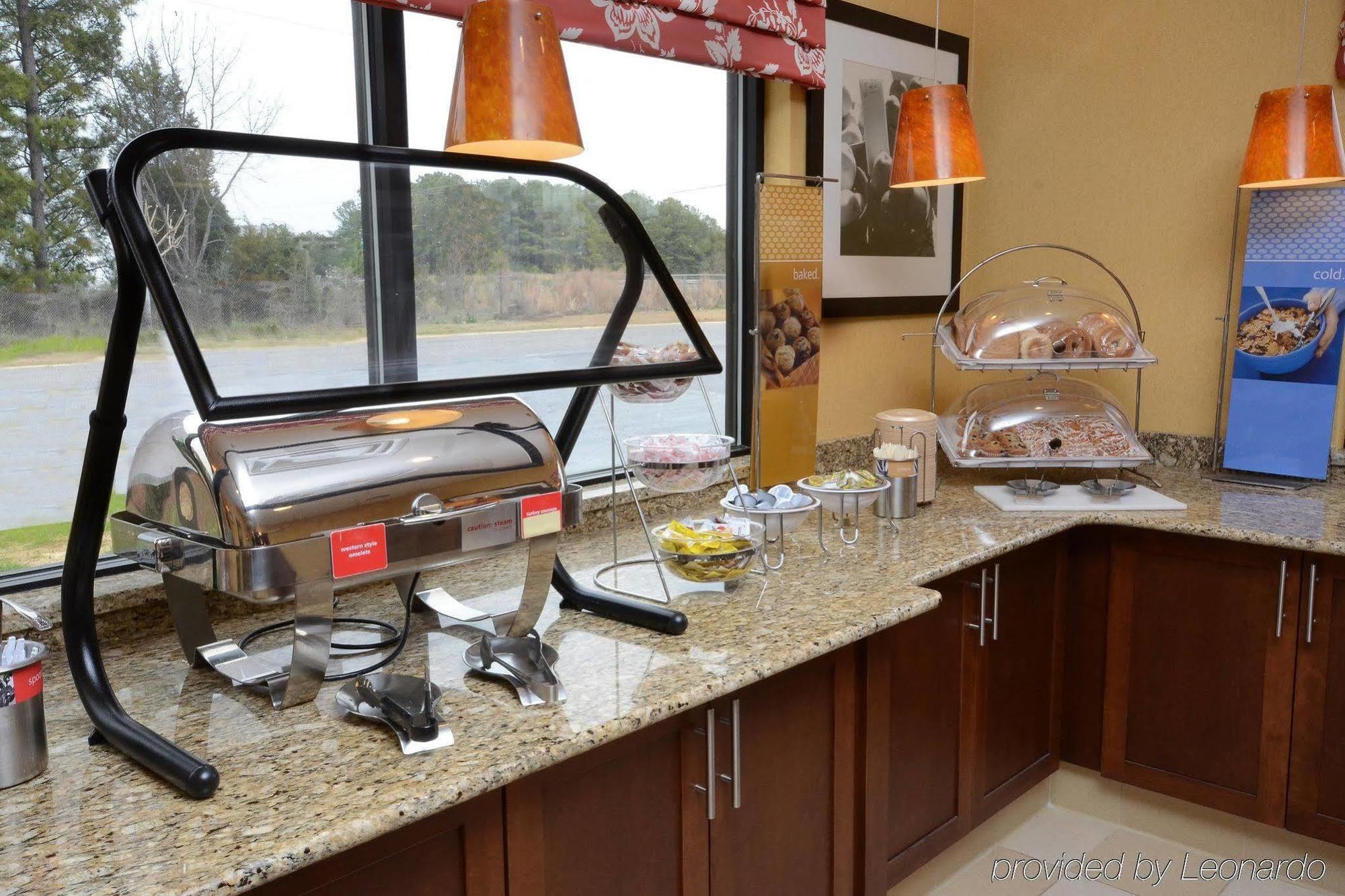 Hampton Inn Fayetteville Fort Bragg Zewnętrze zdjęcie
