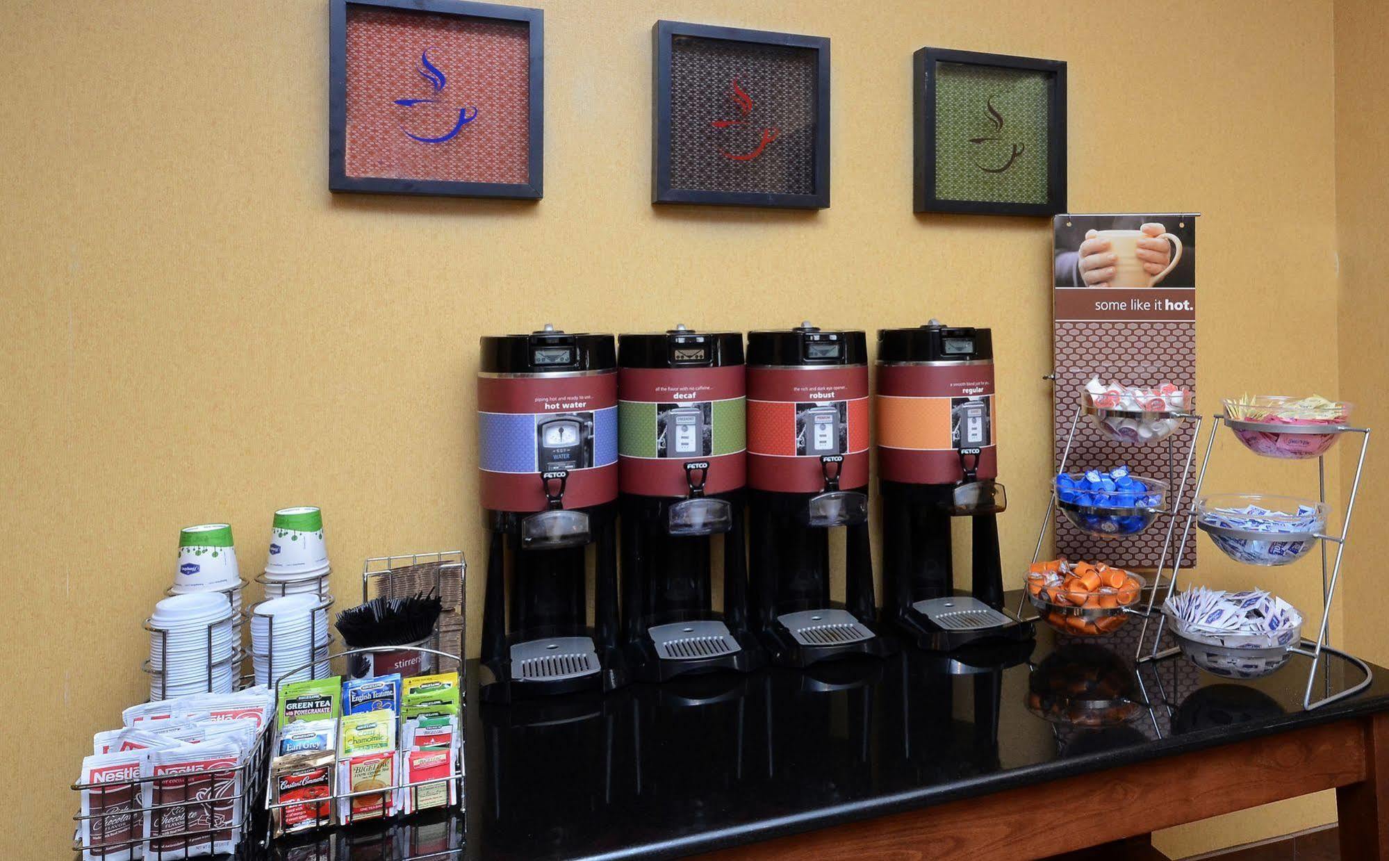 Hampton Inn Fayetteville Fort Bragg Zewnętrze zdjęcie